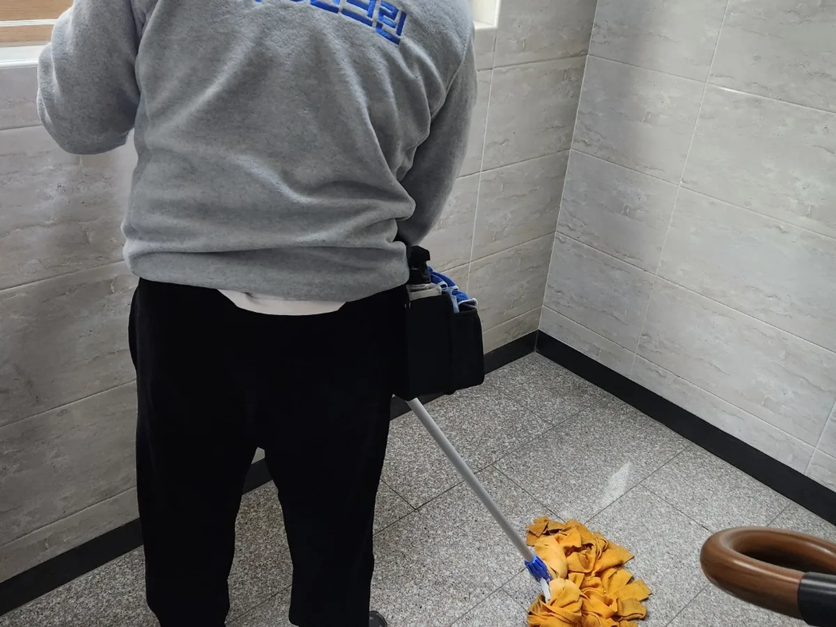 평창군 대관령면 건물 복도·대기 동선 야간 위생청소 사례 - 행진크린