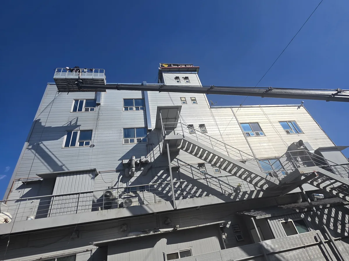 양구군 방산면 건물 화장실 세면대 살균 위생청소 사례 - 행진크린